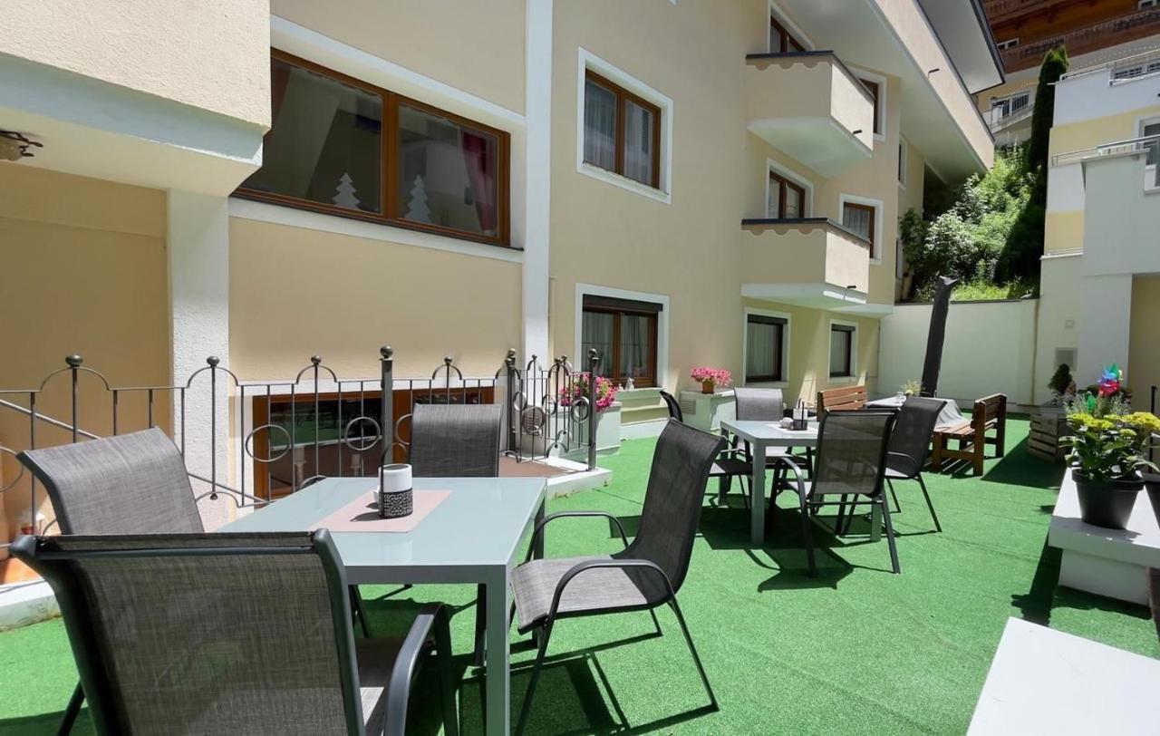 Hotel Garni Chasa Sulai Ишгль Экстерьер фото