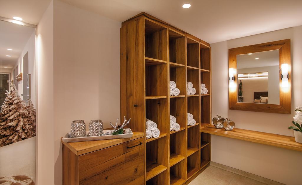 Hotel Garni Chasa Sulai Ишгль Экстерьер фото